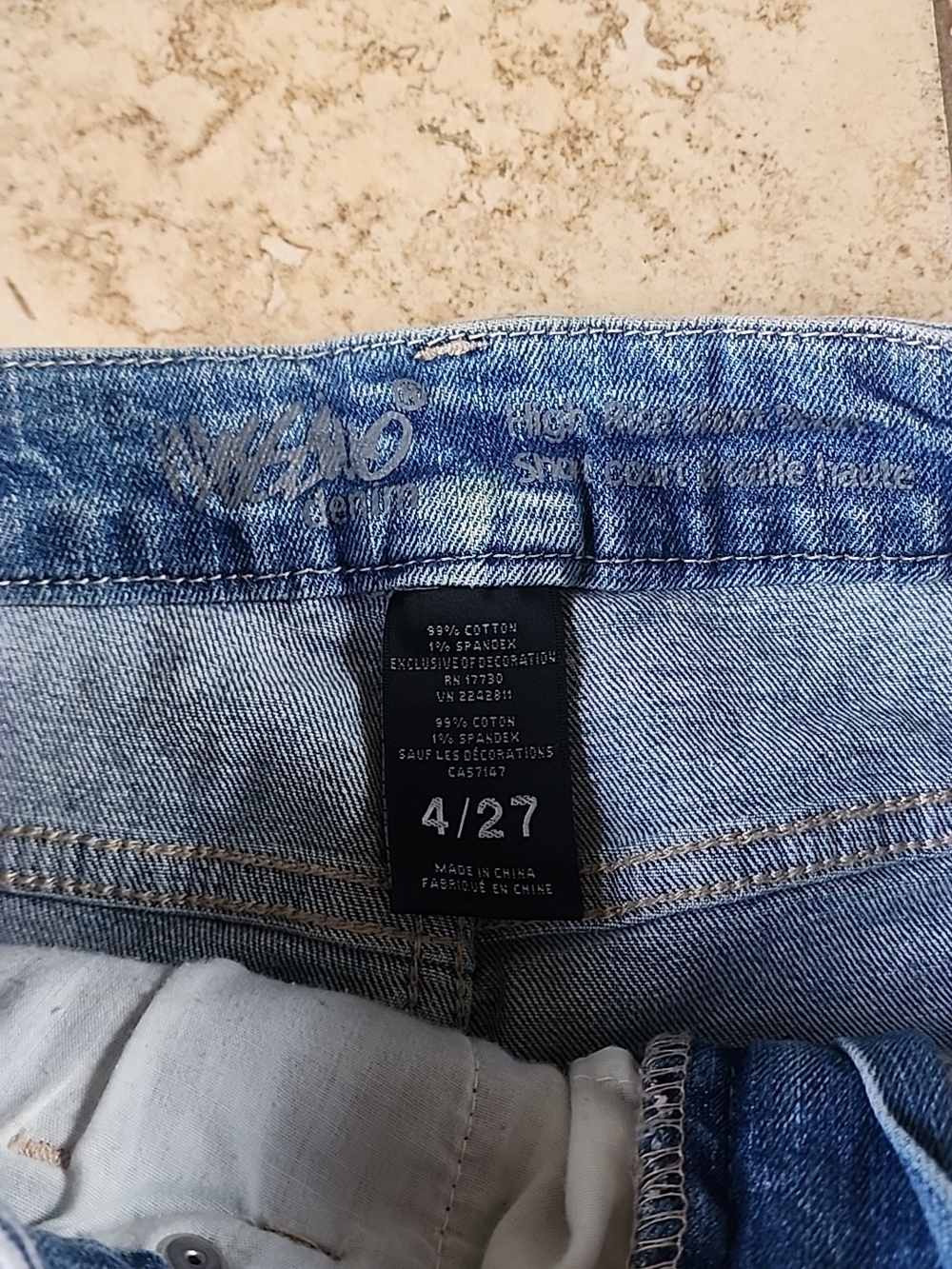 Mossimo Denim Lace-Panel Distressed Women's Shorts - Blue - Picture 3 of 4
